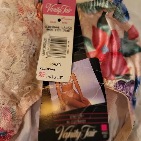 Vintage Vanity Fair Multicolor Floral Lace Briefs  Sz large - Picture 4 of 5